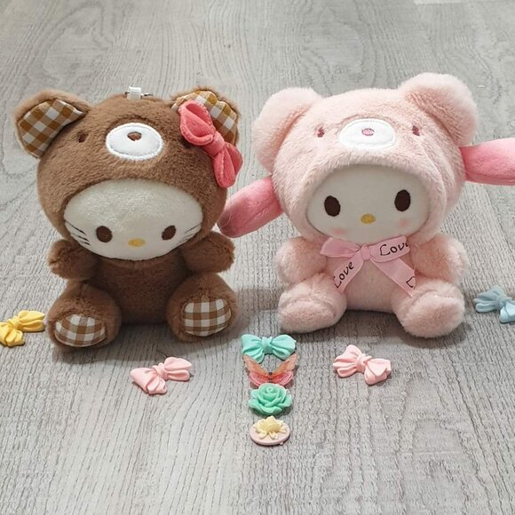 Sanrio Hello Kitty Key Chain Key Ring Plush Girl Handbag Pendant Accessory Gift - Picture 2 of 3